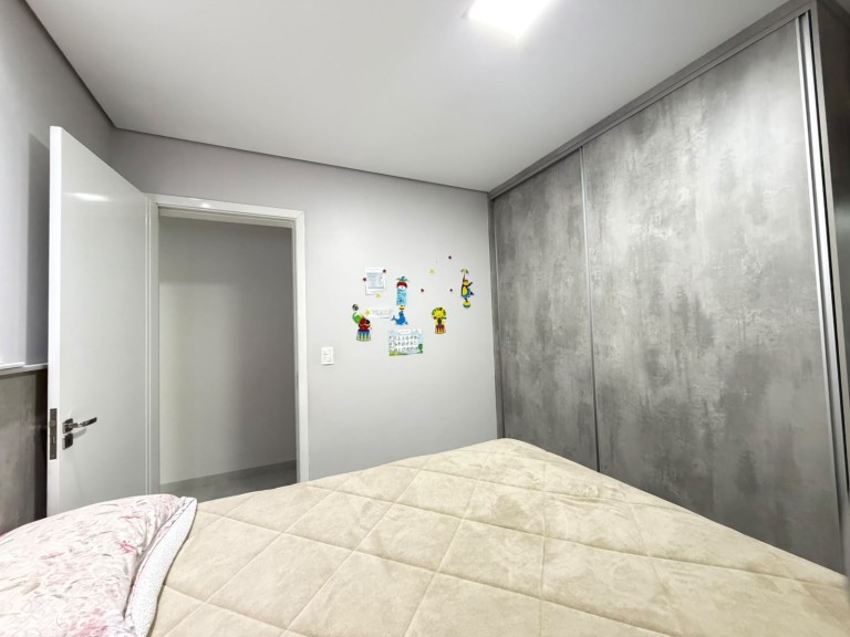 CASA MOBILIADA DE 199 M² EM CONSTANTINA-RS