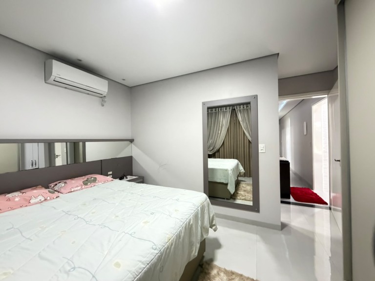 CASA MOBILIADA DE 199 M² EM CONSTANTINA-RS