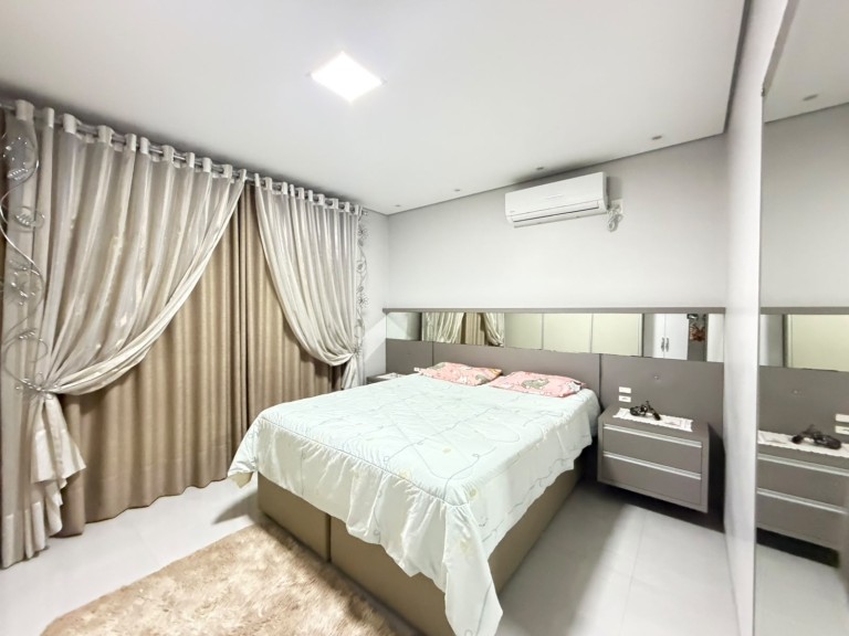 CASA MOBILIADA DE 199 M² EM CONSTANTINA-RS