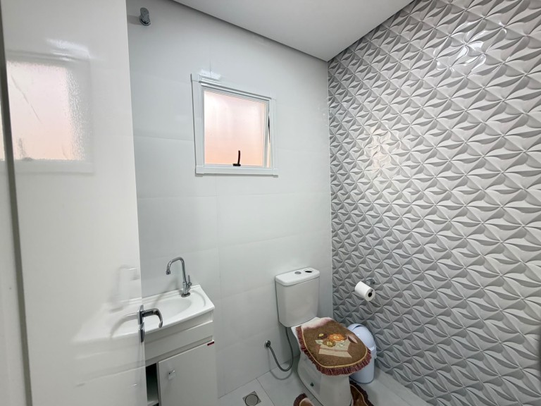 CASA MOBILIADA DE 199 M² EM CONSTANTINA-RS