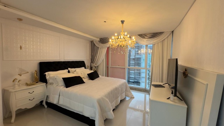 APARTAMENTO ALTO PADRÃO DE 215 M²