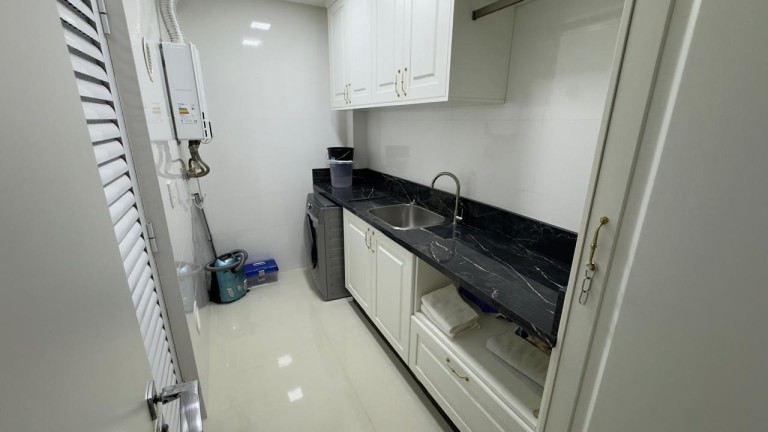 APARTAMENTO ALTO PADRÃO DE 215 M²