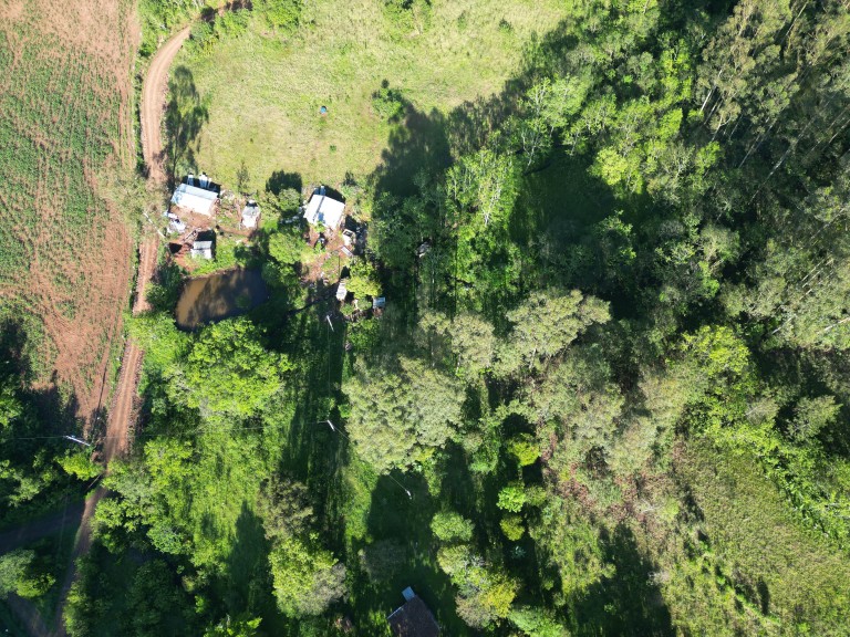 SÍTIO DE 2.5 HA POR R$ 190.000,00