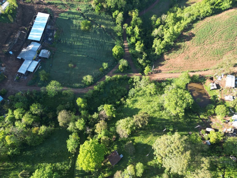 SÍTIO DE 2.5 HA POR R$ 190.000,00