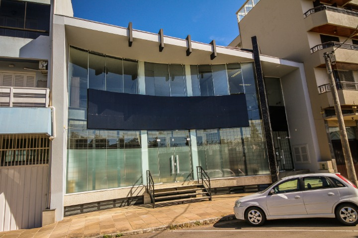 PRÉDIO COMERCIAL NO CENTRO DE VERANÓPOLIS-RS