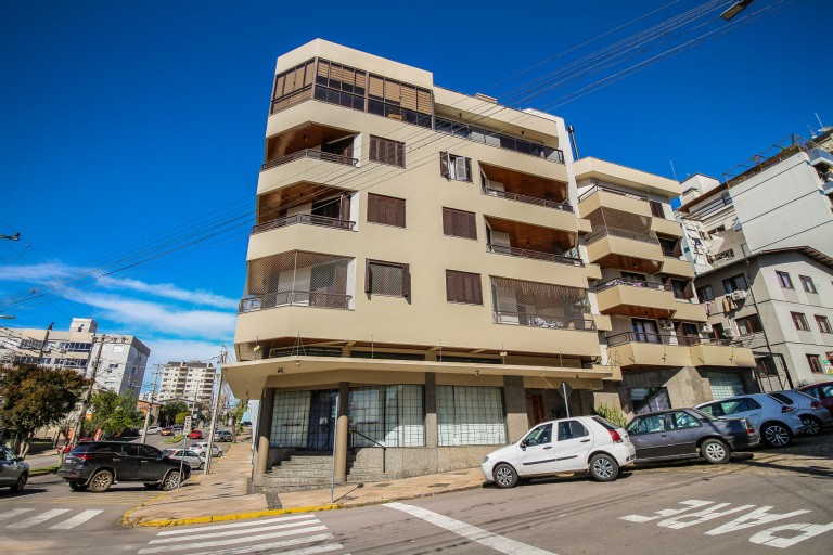 PRÉDIO RESIDENCIAL NO CENTRO DE VERANÓPOLIS-RS