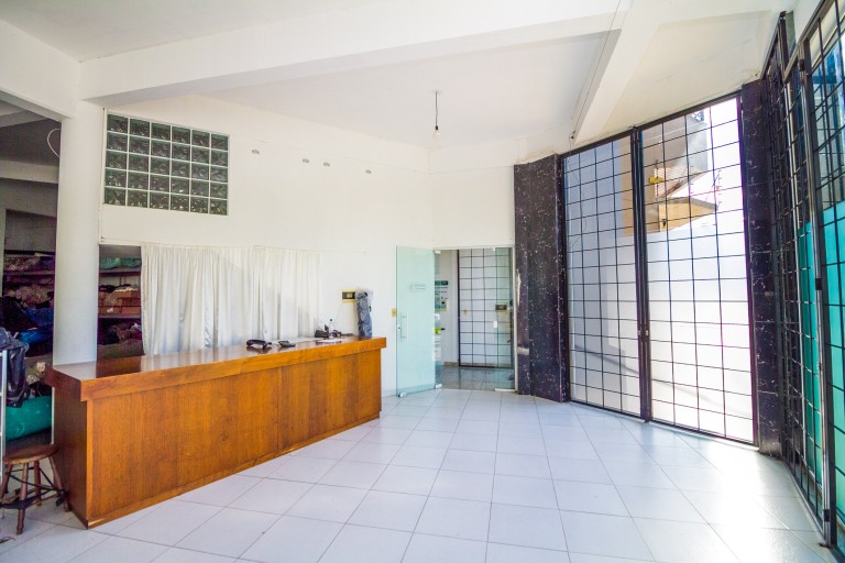 PRÉDIO COMERCIAL NO CENTRO DE VERANÓPOLIS-RS