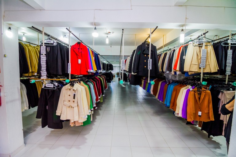 PRÉDIO COMERCIAL NO CENTRO DE VERANÓPOLIS-RS
