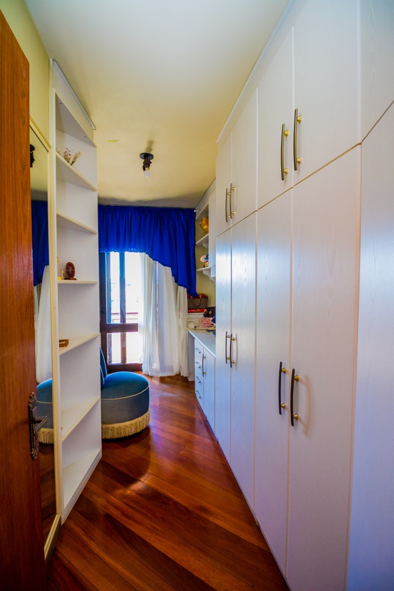 PRÉDIO RESIDENCIAL NO CENTRO DE VERANÓPOLIS-RS