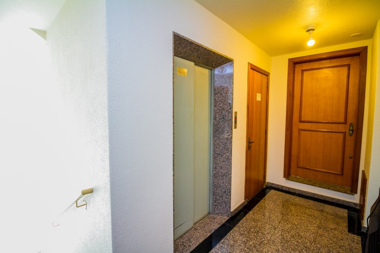 PRÉDIO RESIDENCIAL NO CENTRO DE VERANÓPOLIS-RS
