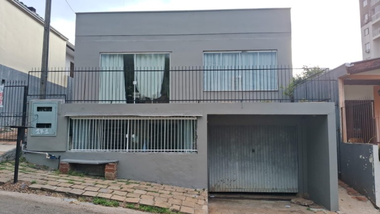 CASAS À VENDA NO CENTRO DE PASSO FUNDO-RS