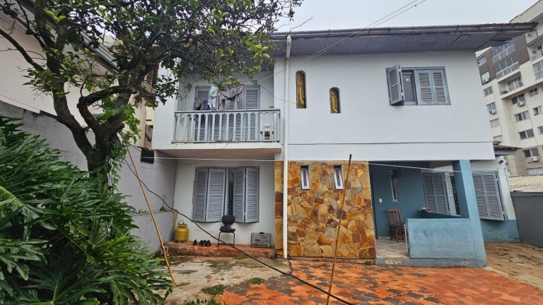 CASAS À VENDA NO CENTRO DE PASSO FUNDO-RS