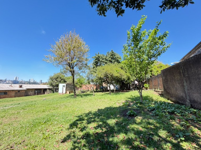 TERRENO DE 720 M² EM PASSO FUNDO-RS