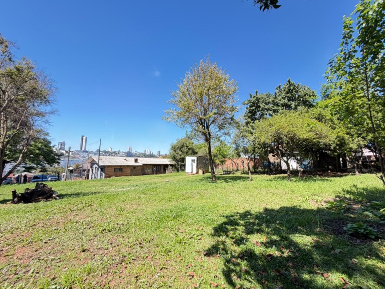 TERRENO DE 720 M² EM PASSO FUNDO-RS