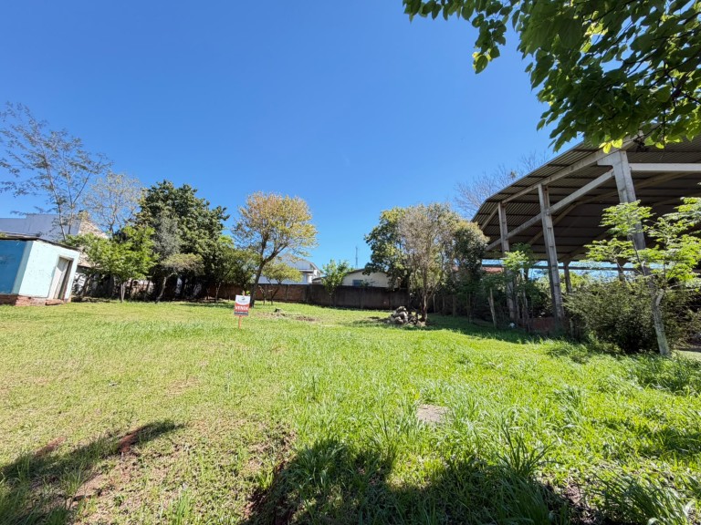 TERRENO DE 720 M² EM PASSO FUNDO-RS